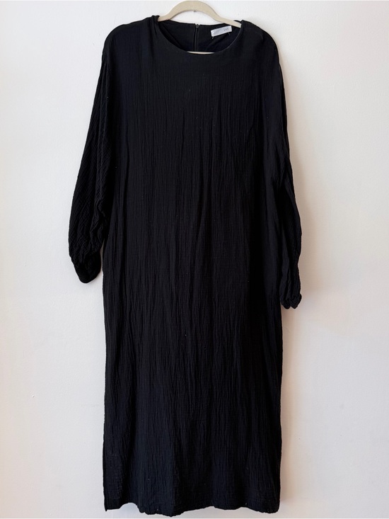 Nothing Fits But Dresses & Skirts - Nothing Fits But XL Women's Black Long Sleeve Midi Dress with Gathered Sleeves